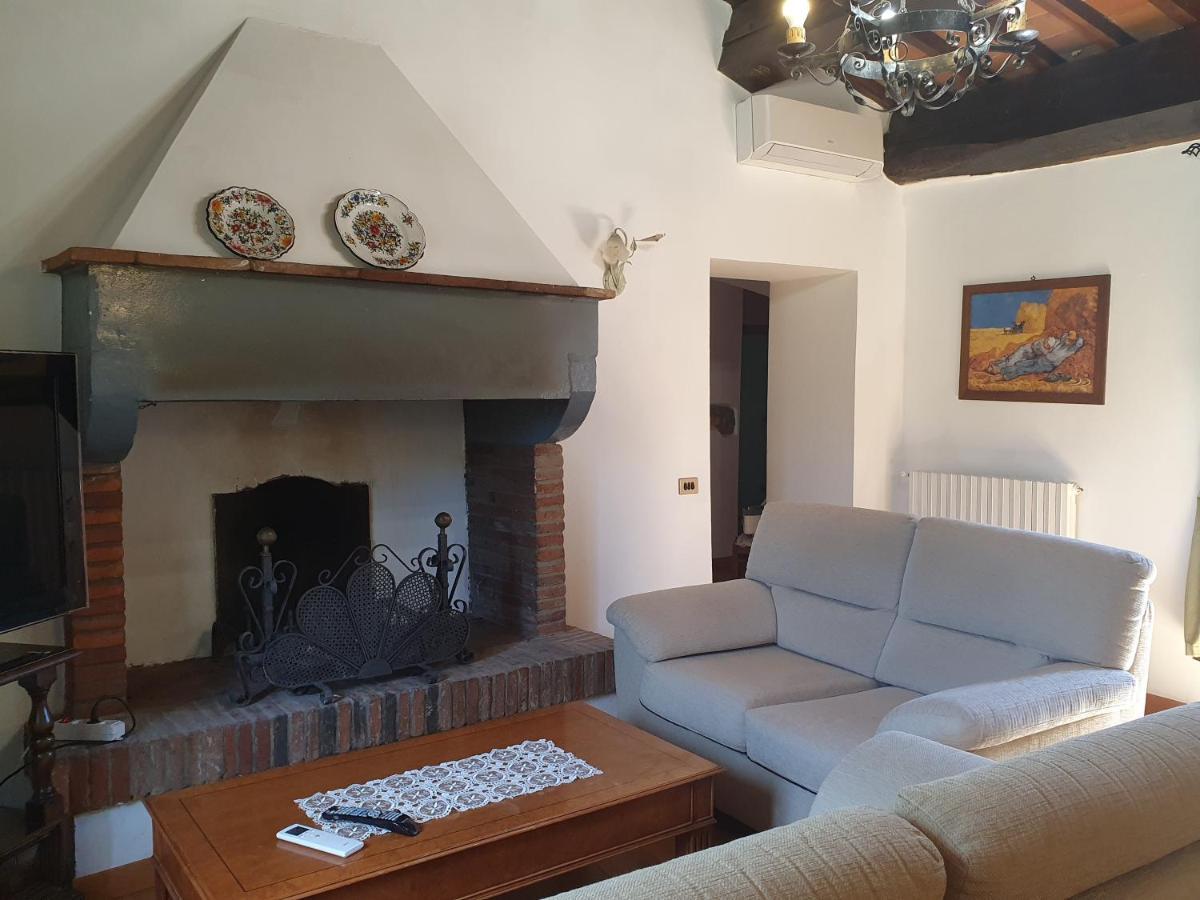 Casa Giogo Guest House Arezzo Exterior photo