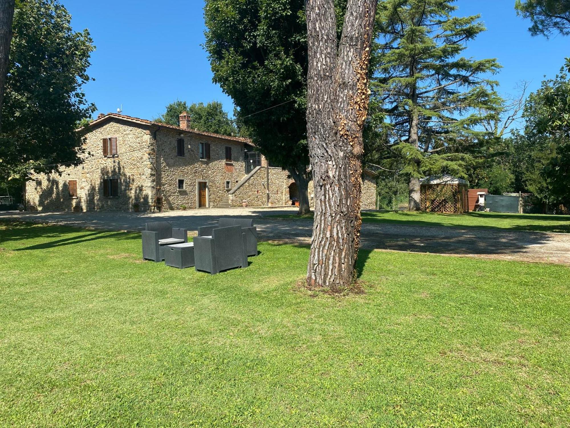 Casa Giogo Guest House Arezzo Exterior photo